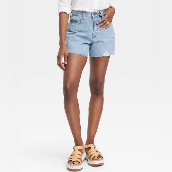 Universal Thread Pants - Universal Thread Women’s Mid-Rise Boyfriend Jean Shorts